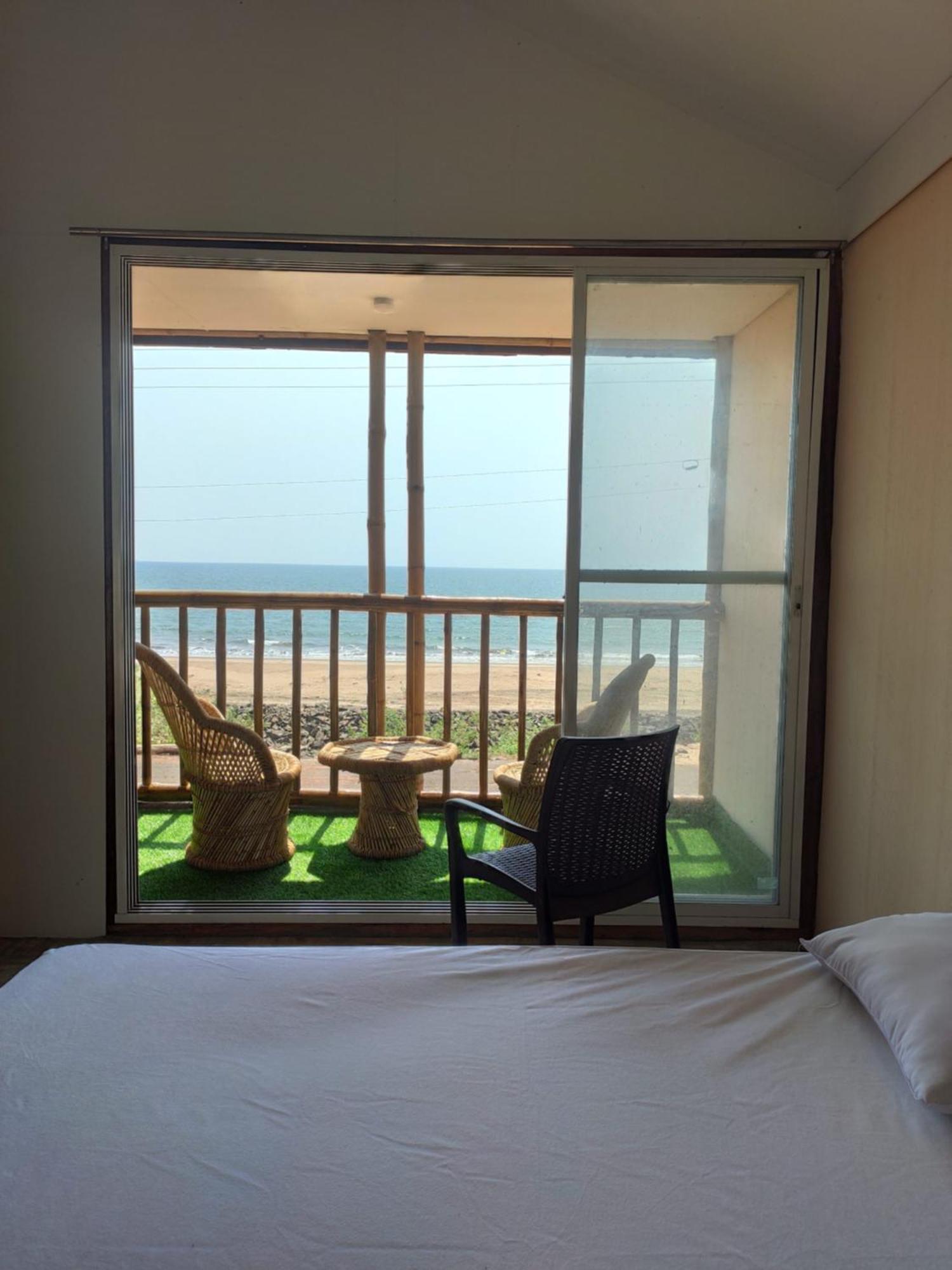 Chivarin Resorts Mālvan Cameră foto